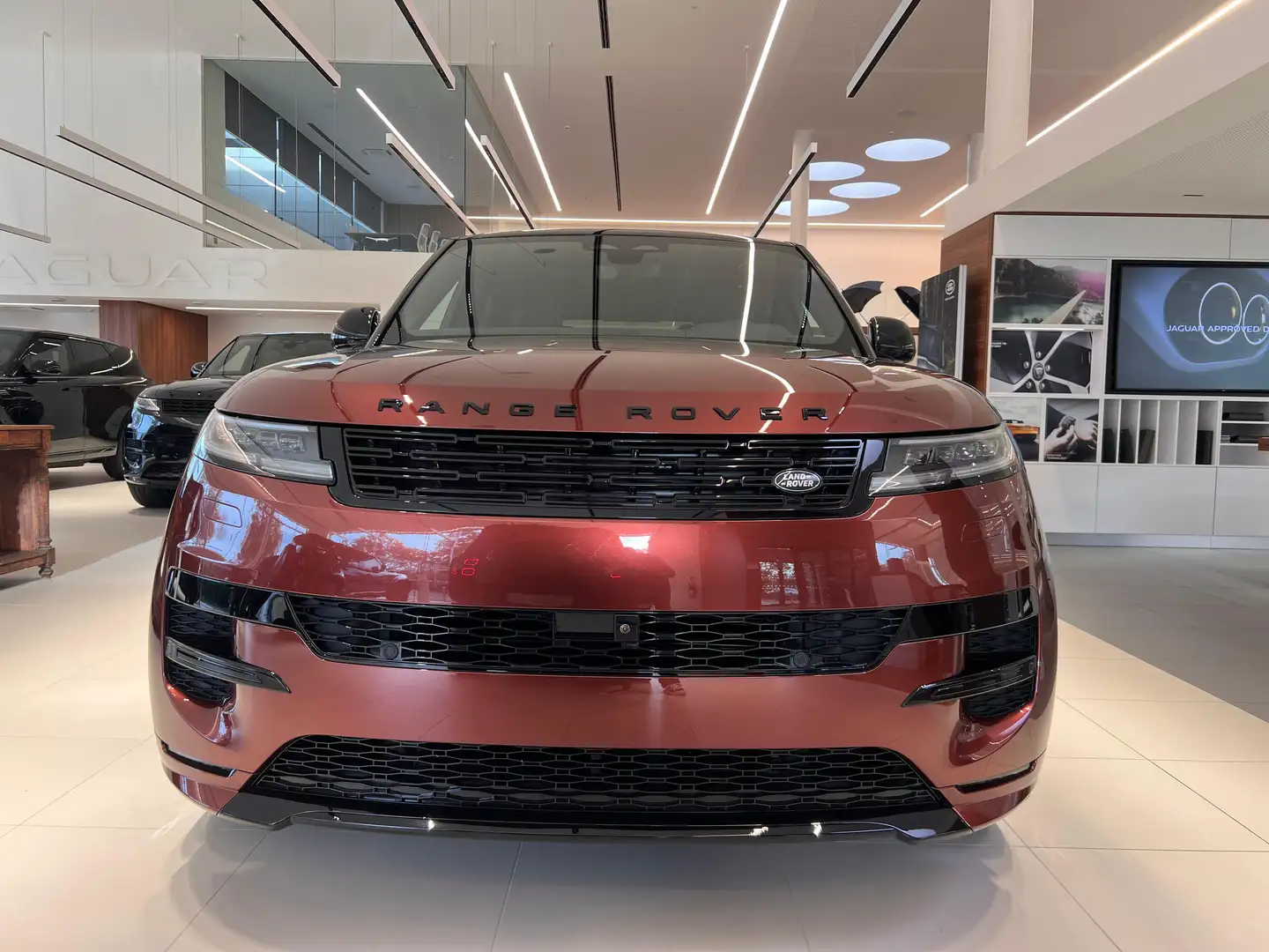Land Rover Range Rover Sport P460E DYNAMIC SE Rouge - 2