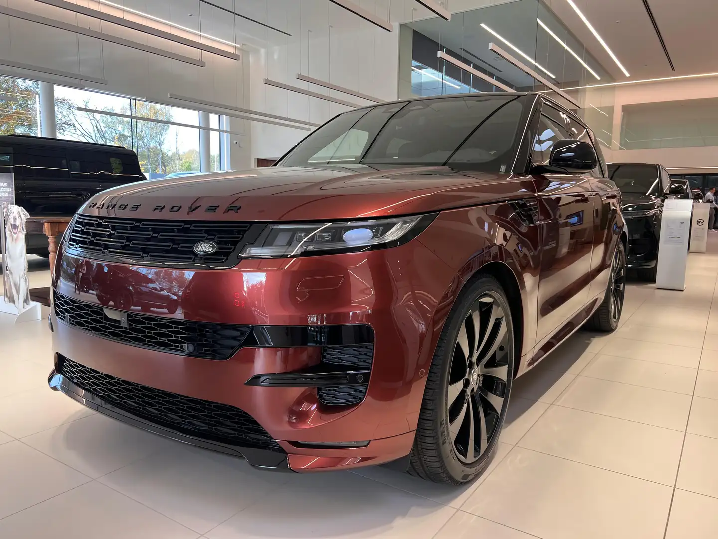 Land Rover Range Rover Sport P460E DYNAMIC SE Rouge - 1