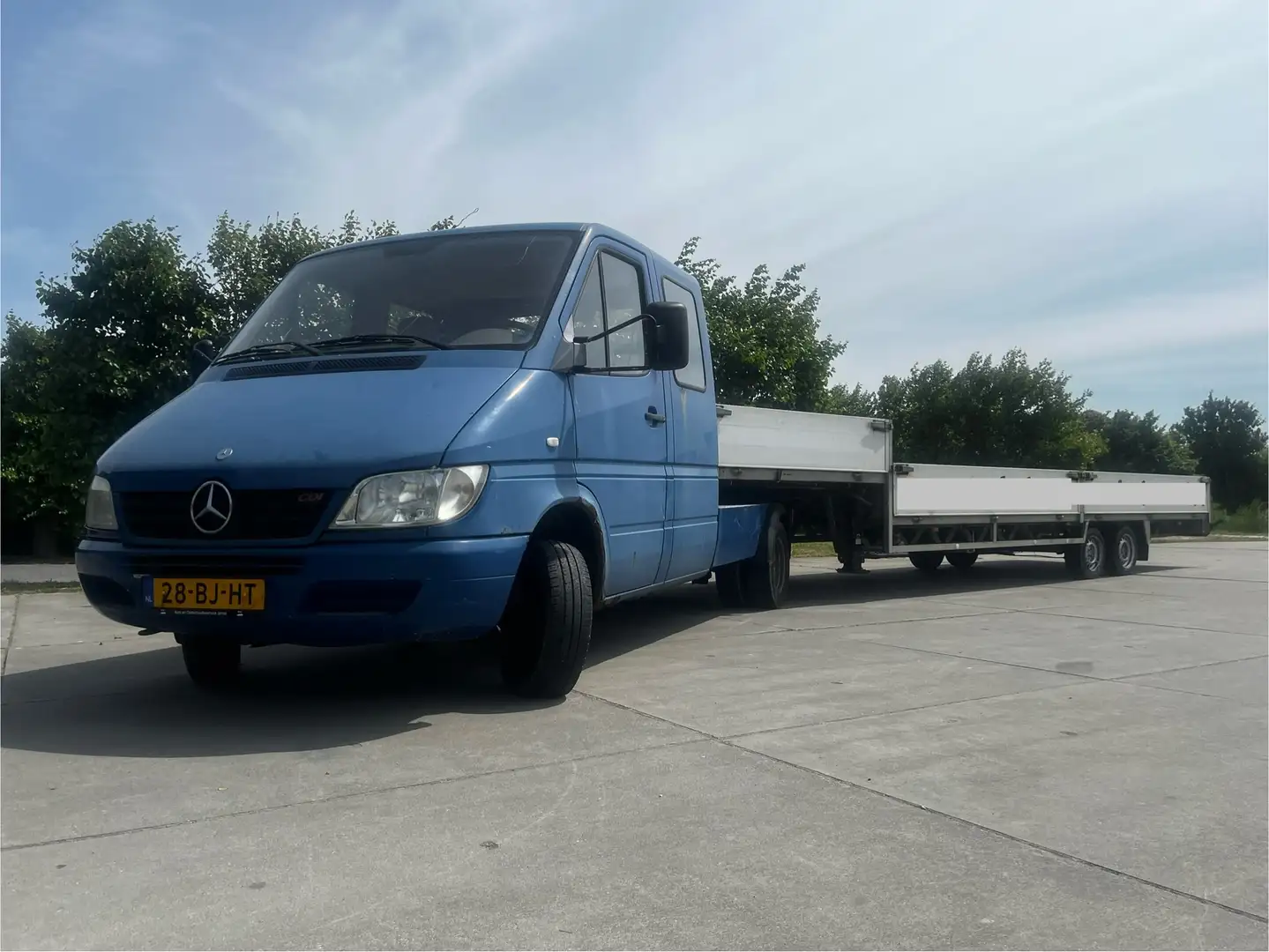 Mercedes-Benz Sprinter BE-Trekker 416 2.7 355 Azul - 1