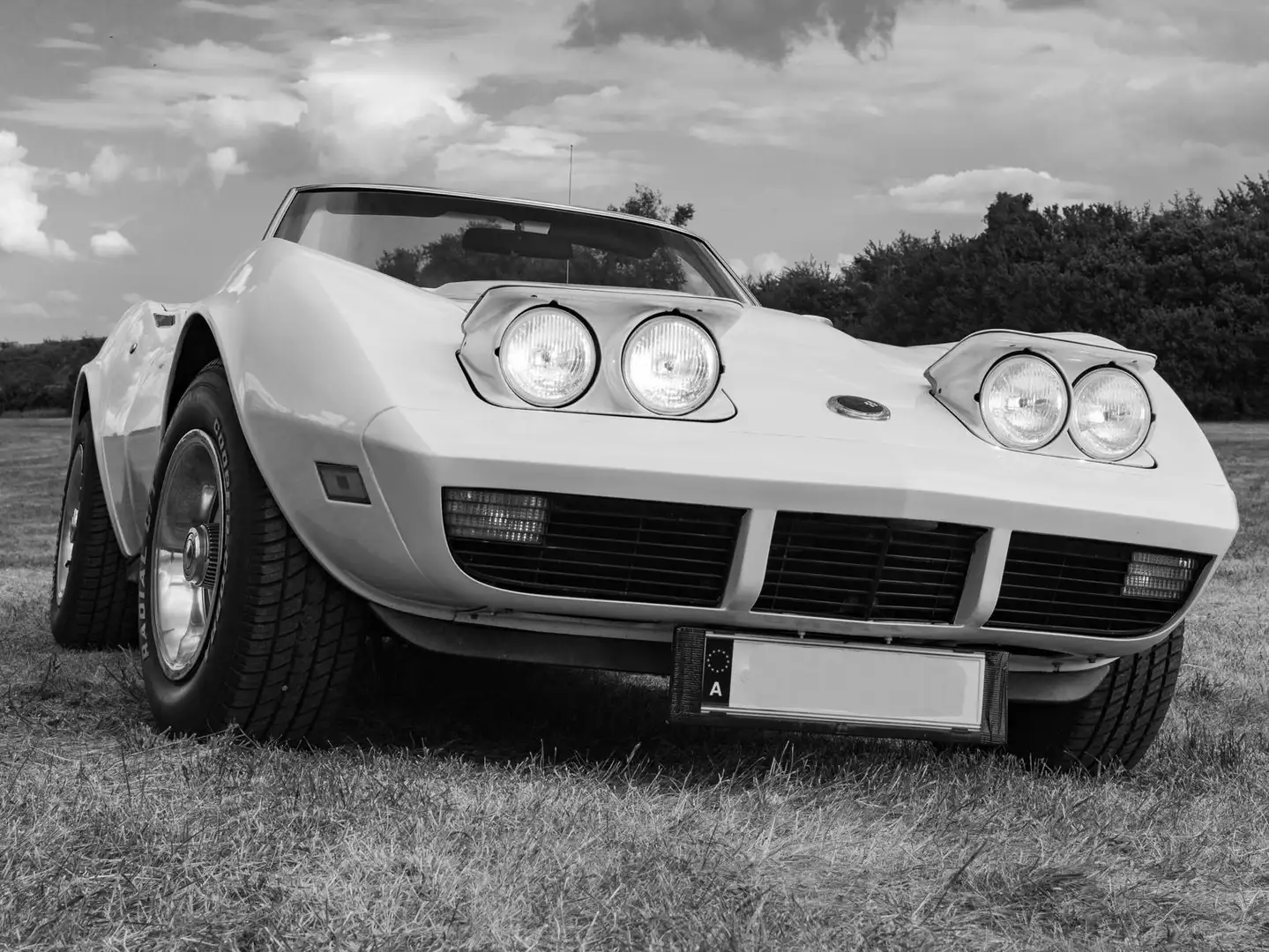 Chevrolet Corvette cabrio c3 5,7l automatik Bílá - 1