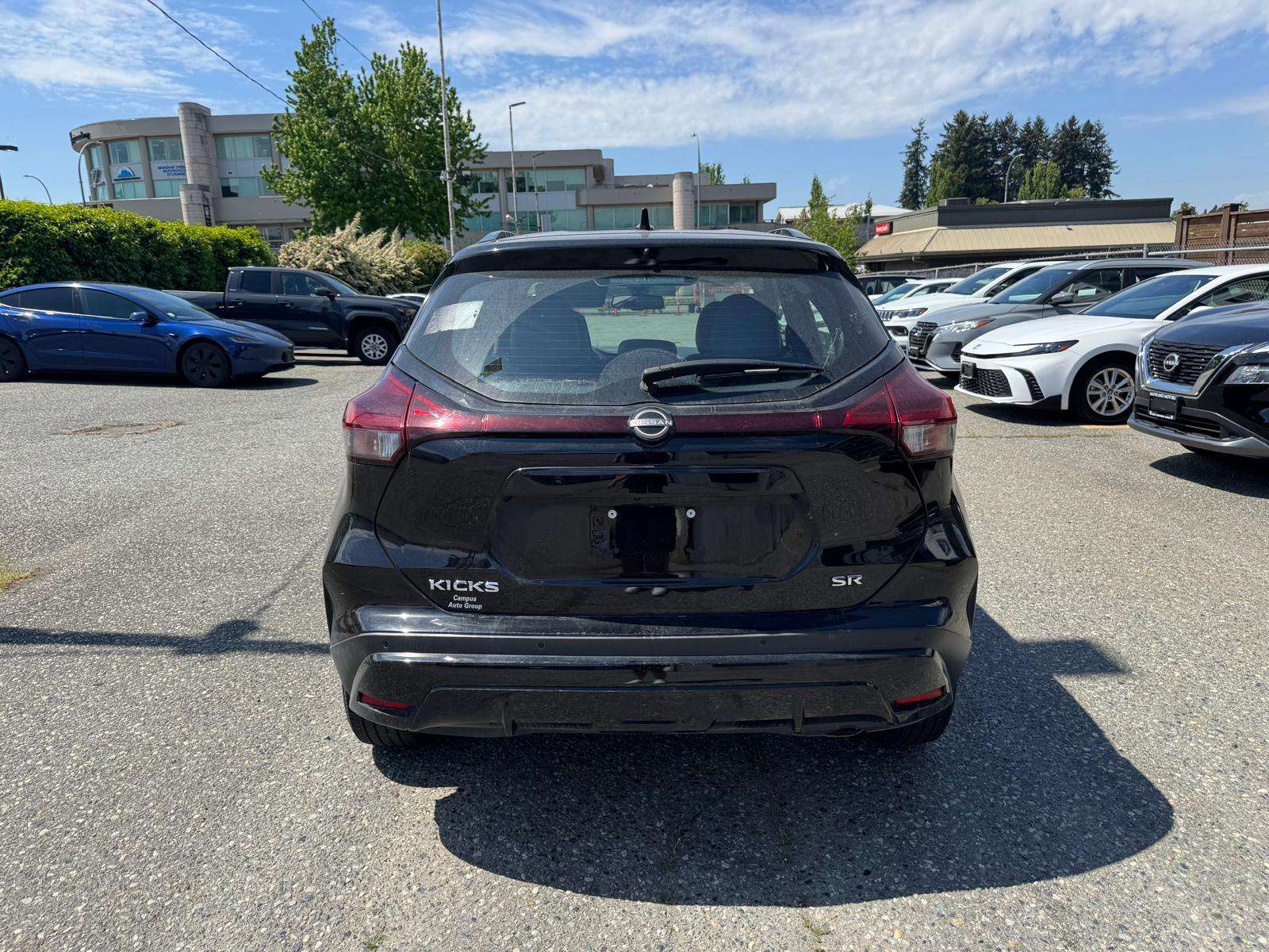 2023 Nissan Kicks — view 6