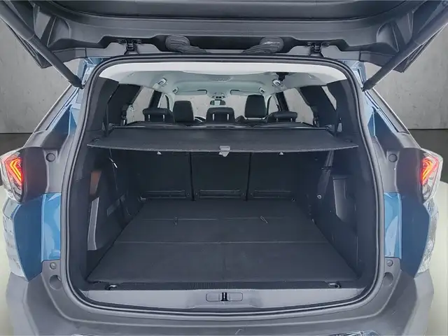 Peugeot 5008 view 7