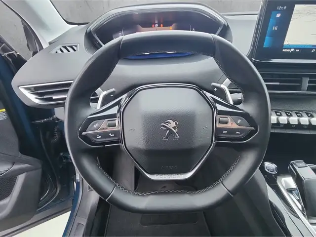 Peugeot 5008 view 10