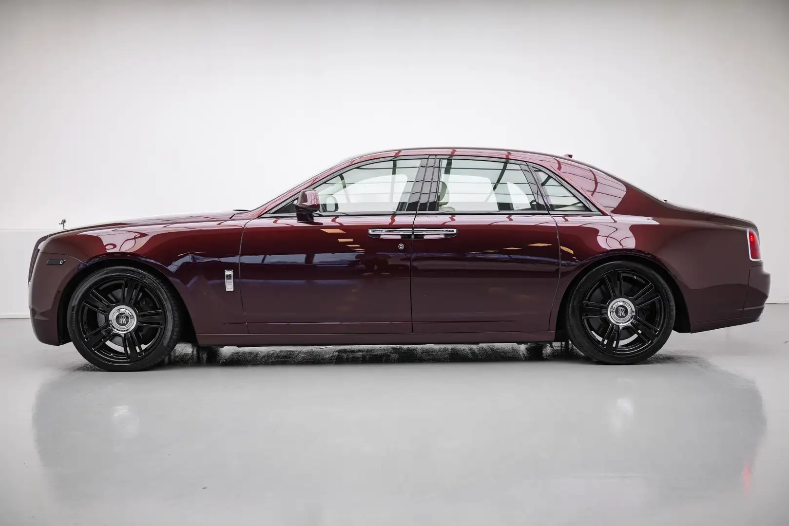 Rolls-Royce Ghost 6.6 V12 Braun - 2