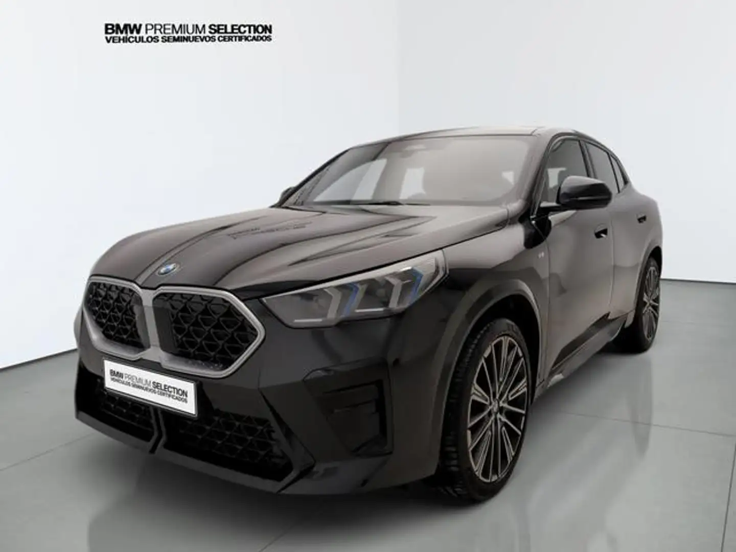 BMW X2 sDrive 20iA Schwarz - 2
