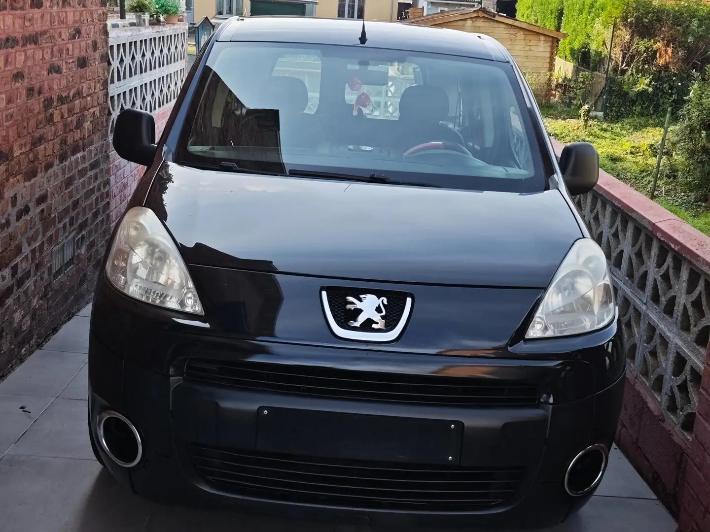 Peugeot Partner Tepee Zwart - 1