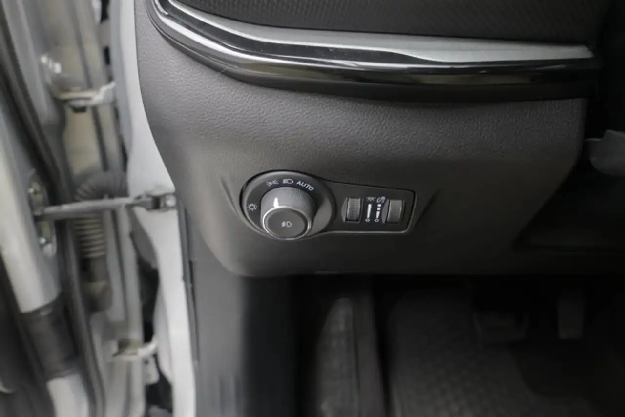 Jeep Compass снимка Jeep Compass