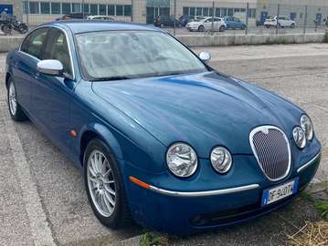 S-Type II 2002 2.7d V6 Executive auto FL