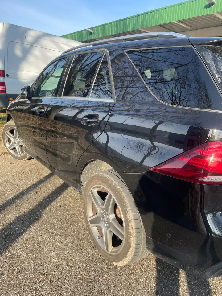 Mercedes-Benz GLE 350