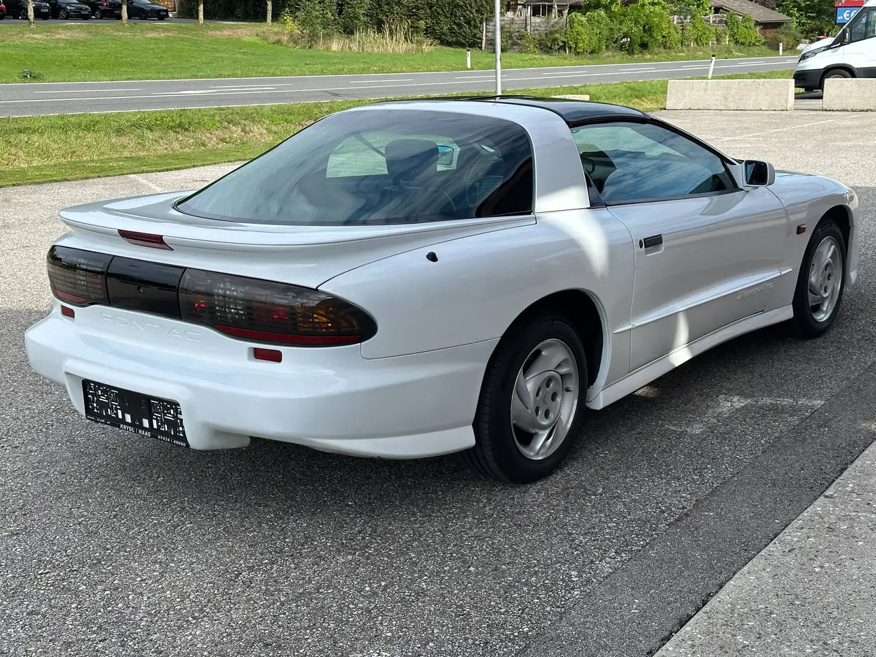 Pontiac Firebird Trans-Am 5,7l V8 Aut. Targa, foto 5