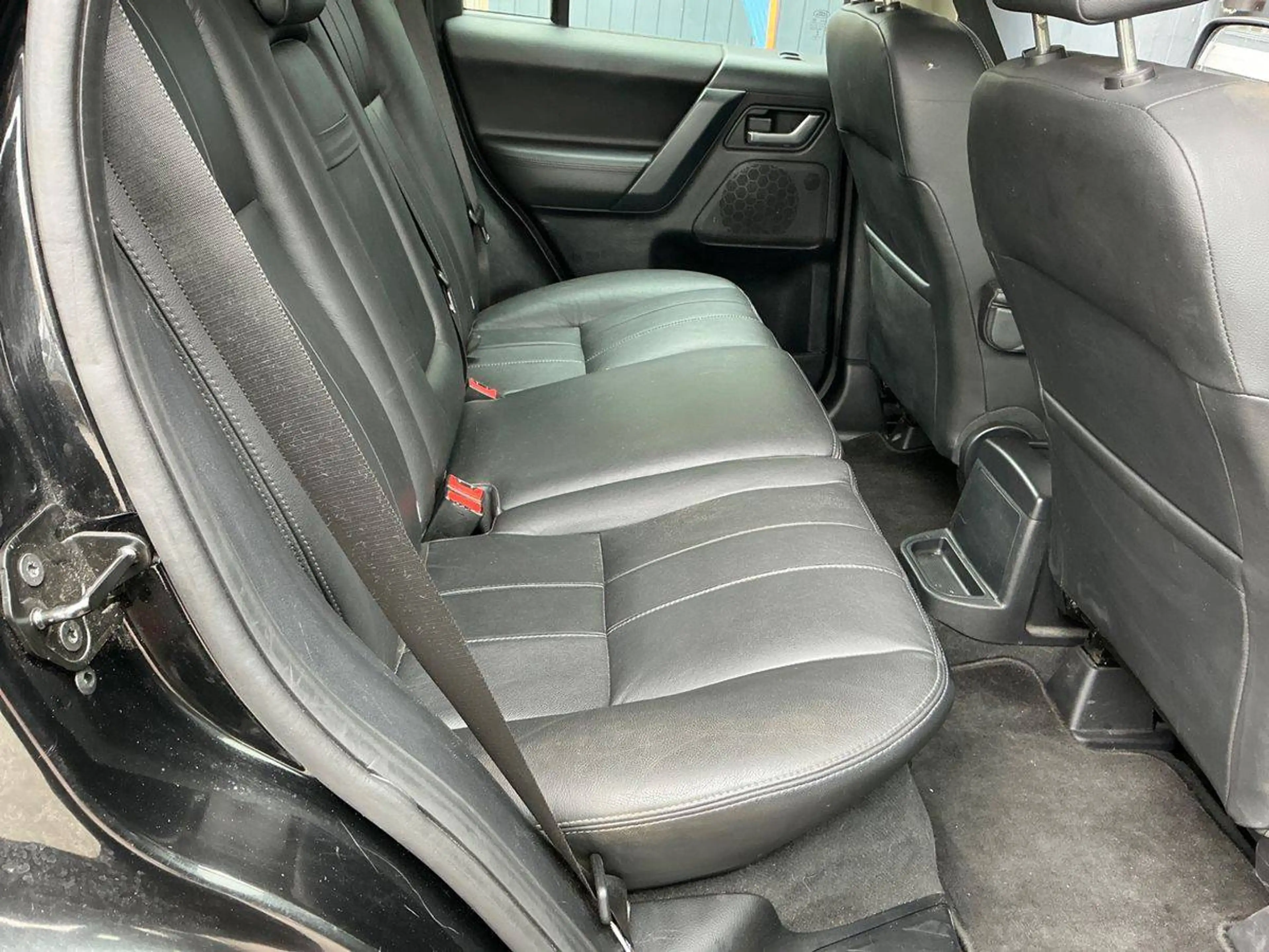 Land Rover Freelander 2.0i4 SE *Navi| Tempomat| Leder* — photo 3