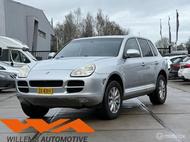 Porsche Cayenne 3.2