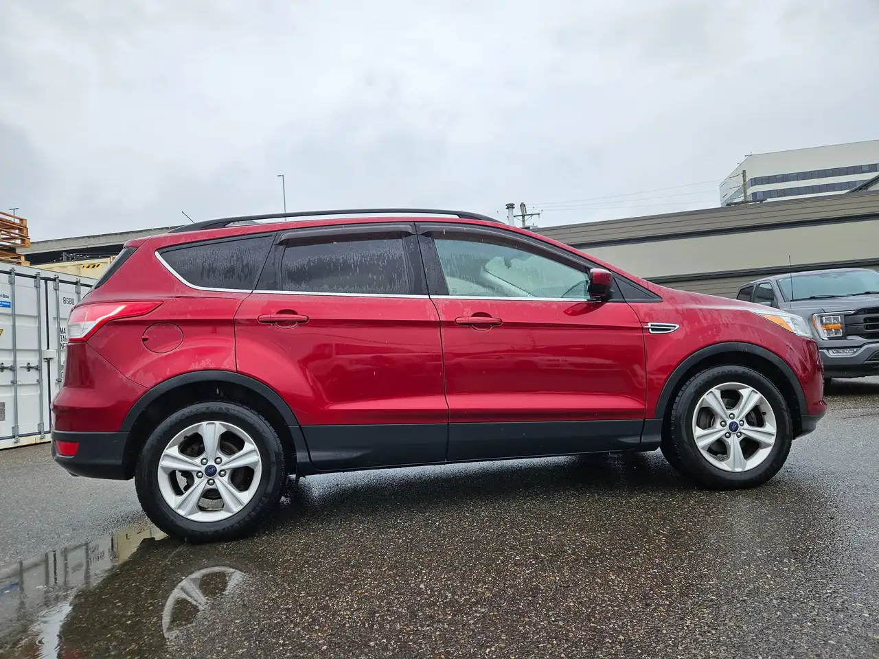 Ford Escape photo Ford Escape