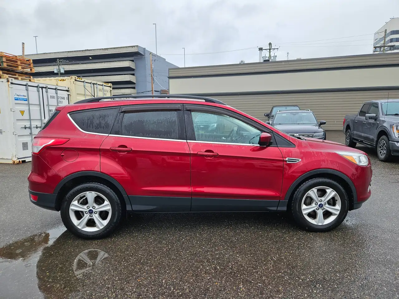 Ford Escape photo Ford Escape