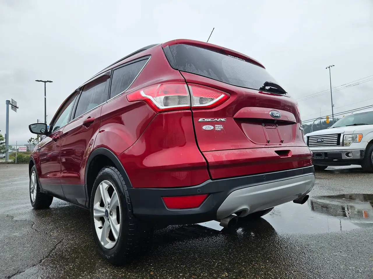 Ford Escape photo Ford Escape