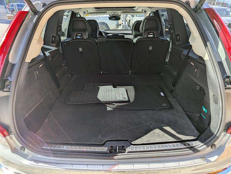 2024 Volvo XC90 B6 Core | 7 Pass | Climate | Low KM | Clean thumb 16