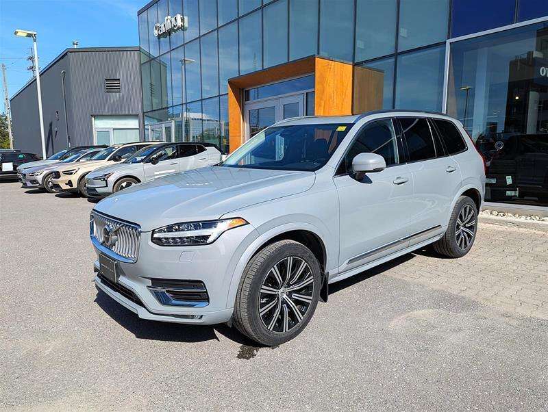 2024 Volvo XC90 B6 Core | 7 Pass | Climate | Low KM | Clean thumb 6