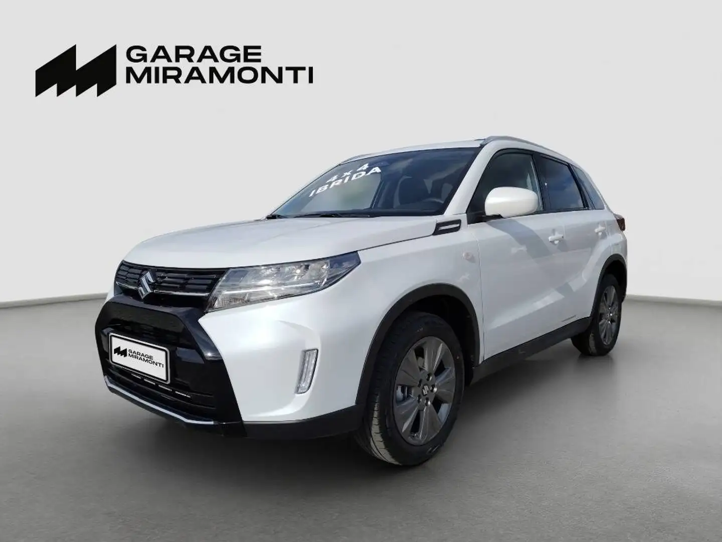 Suzuki Vitara DISPONIBILITA' INTERA GAMMA COLORI Bianco - 1