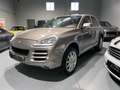 Porsche Cayenne S - thumbnail 1