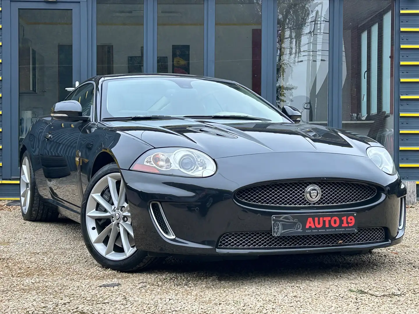 Jaguar XKR XKR Coupé 5.0i V8 S/C Gris - 1