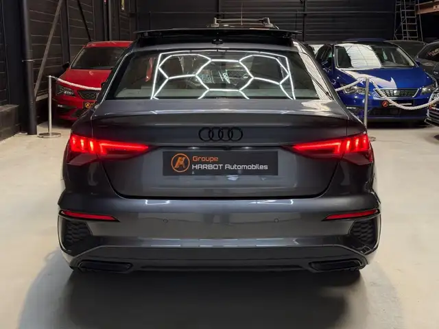 Audi A3 view 5