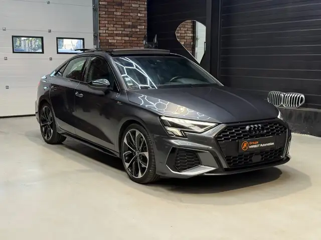 Audi A3 view 3