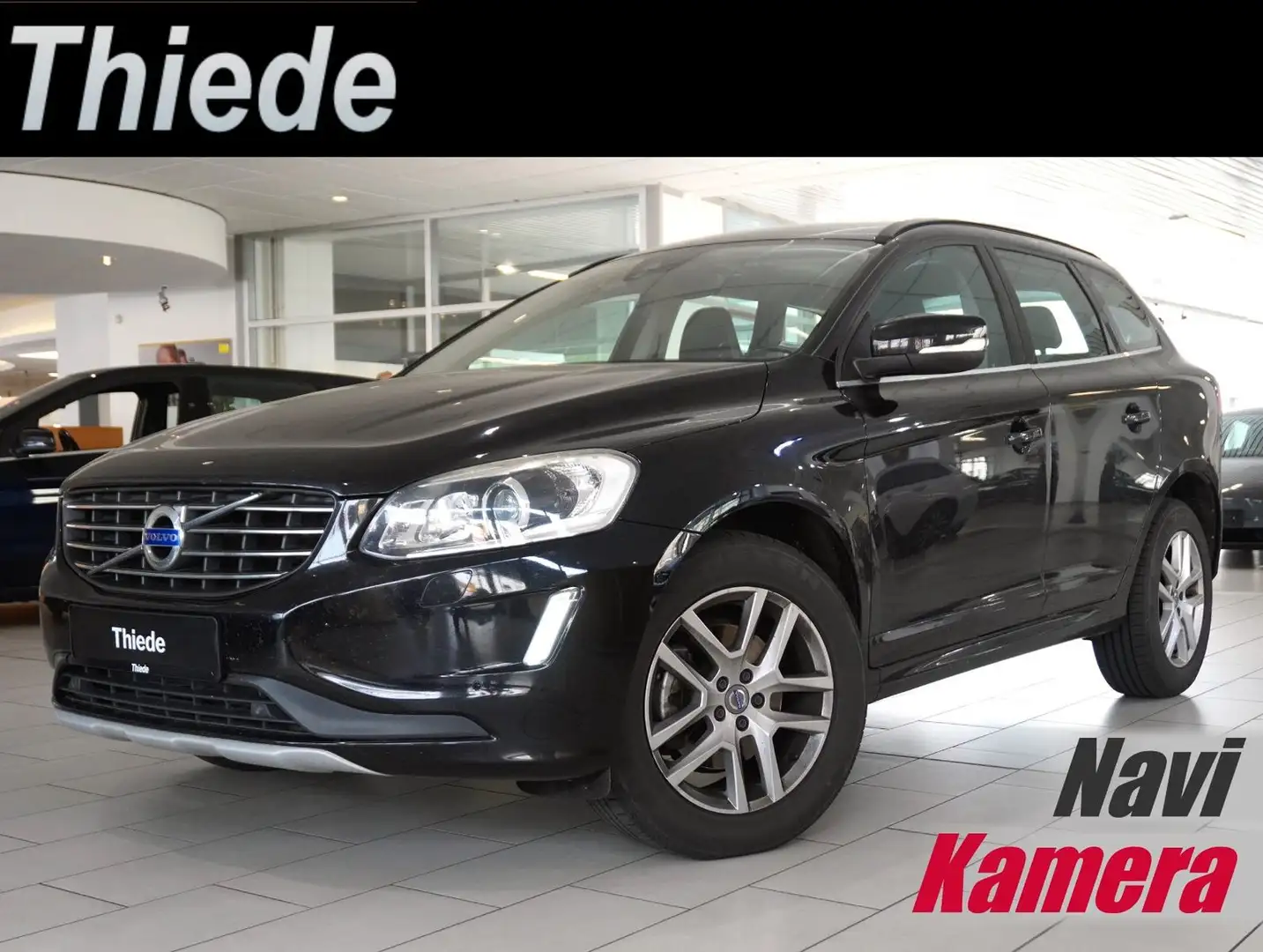 Volvo XC60 MOMENTUM 2WD NAVI/BI-XENON/SHZ/KAMERA/TEMP Nero - 1