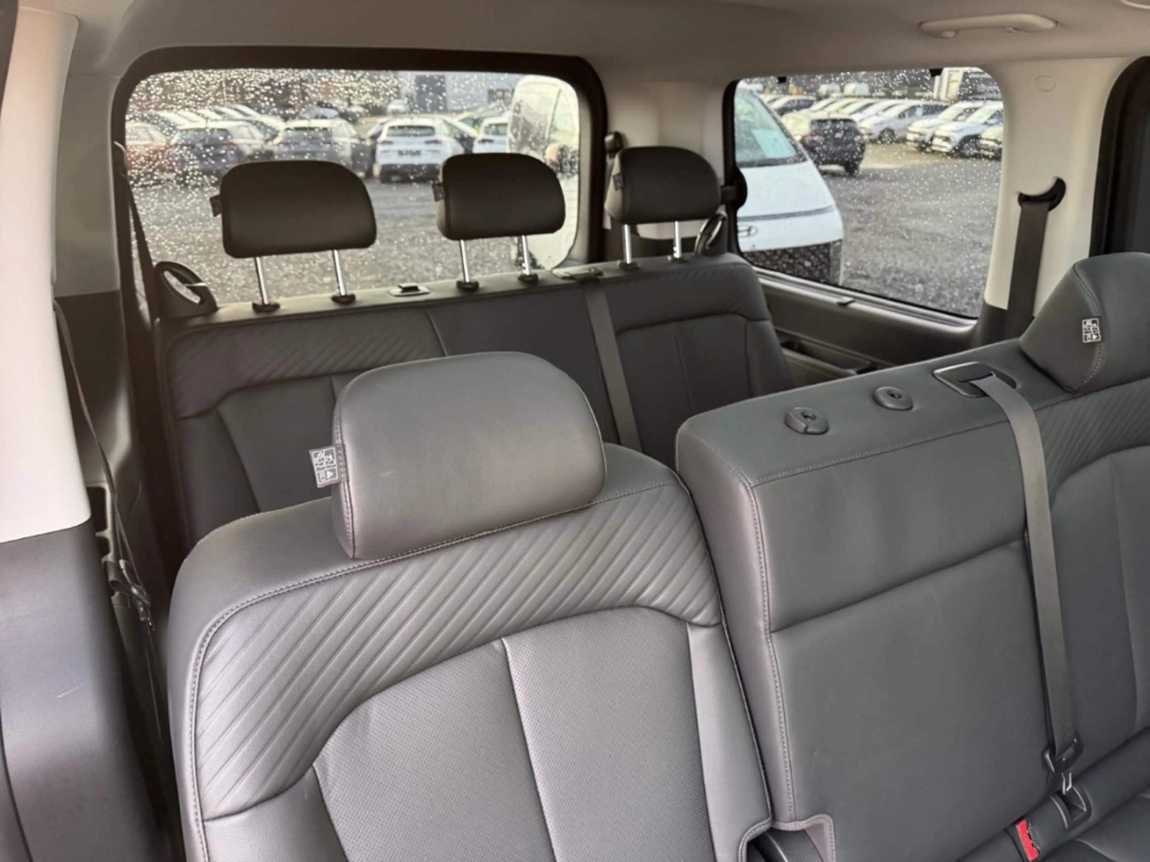 Hyundai STARIA Prime 2.2 CRdi 4WD 9-Sitzer LED+NAVI+SHZ — photo 15