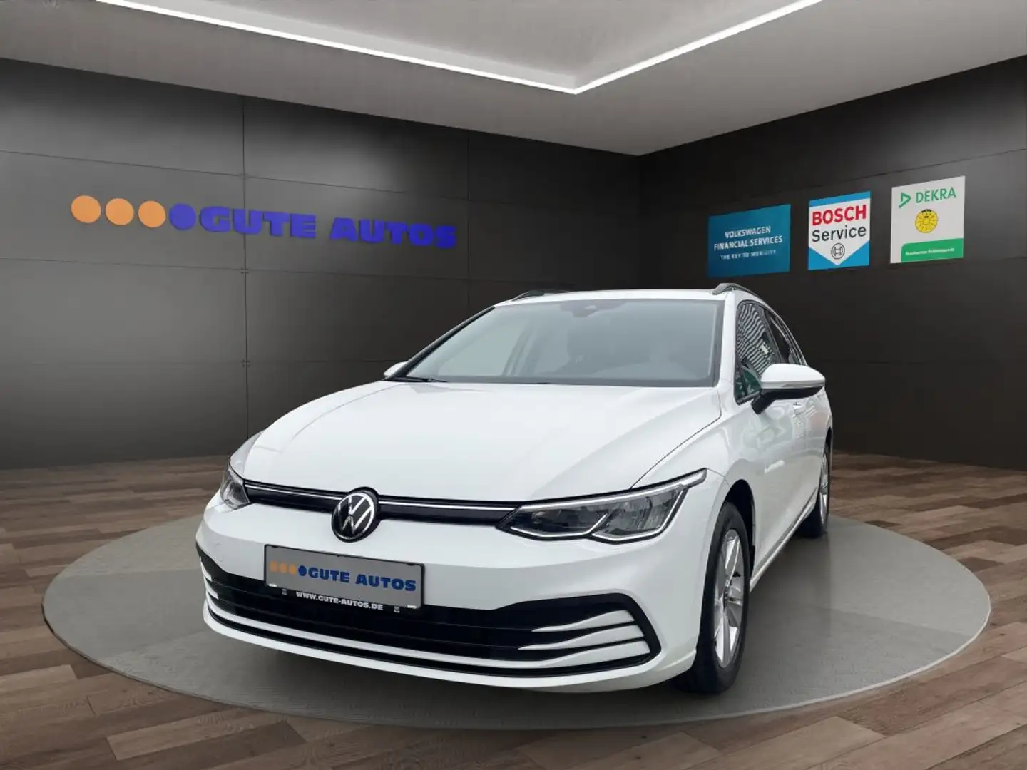Volkswagen Golf Variant VW Golf Variant 2.0 TDI Life *LED*ACC*PDC* White - 1