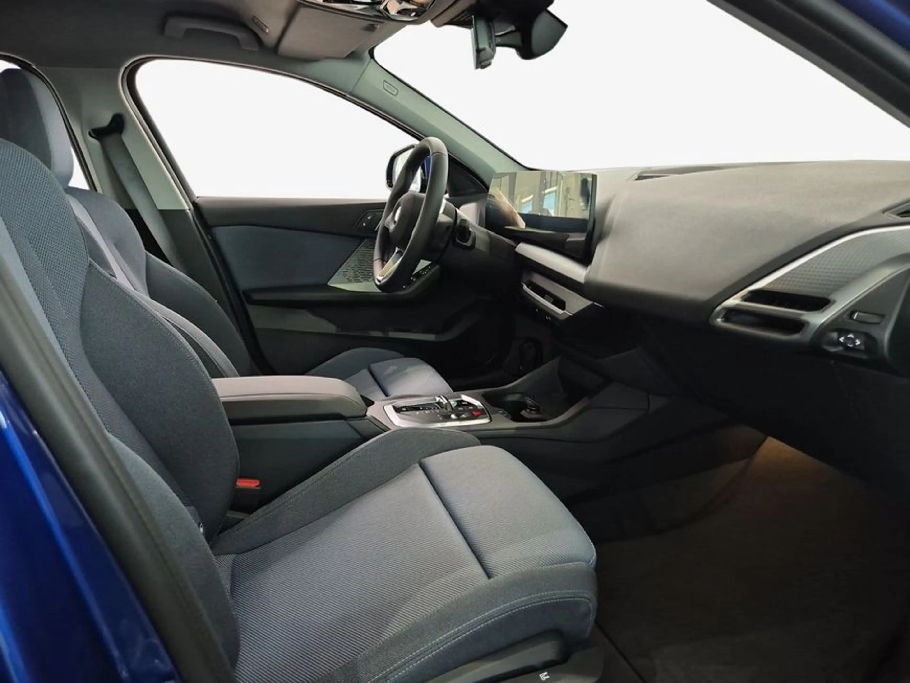 BMW 118 d Aut. — photo 11