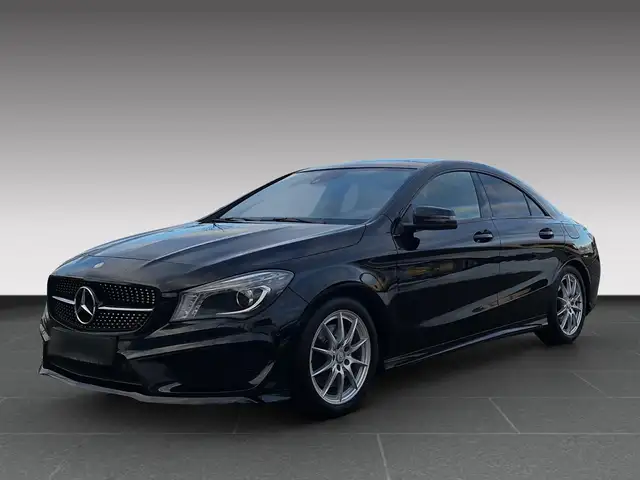 Mercedes-Benz CLA 250 2.0 CGI KAT // 8 Fach