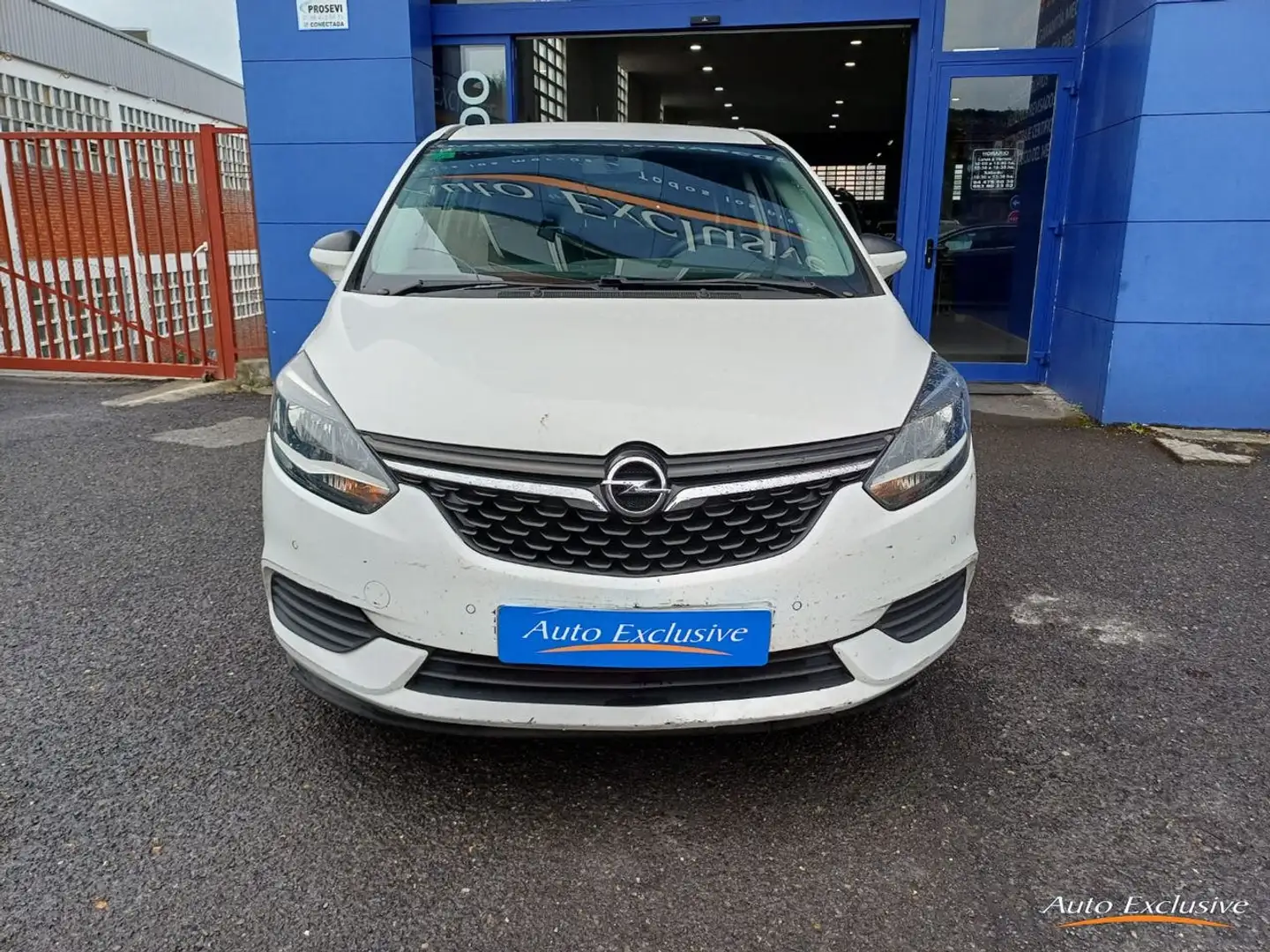 Opel Zafira Tourer 1.4 T Expression 120 Blanco - 2