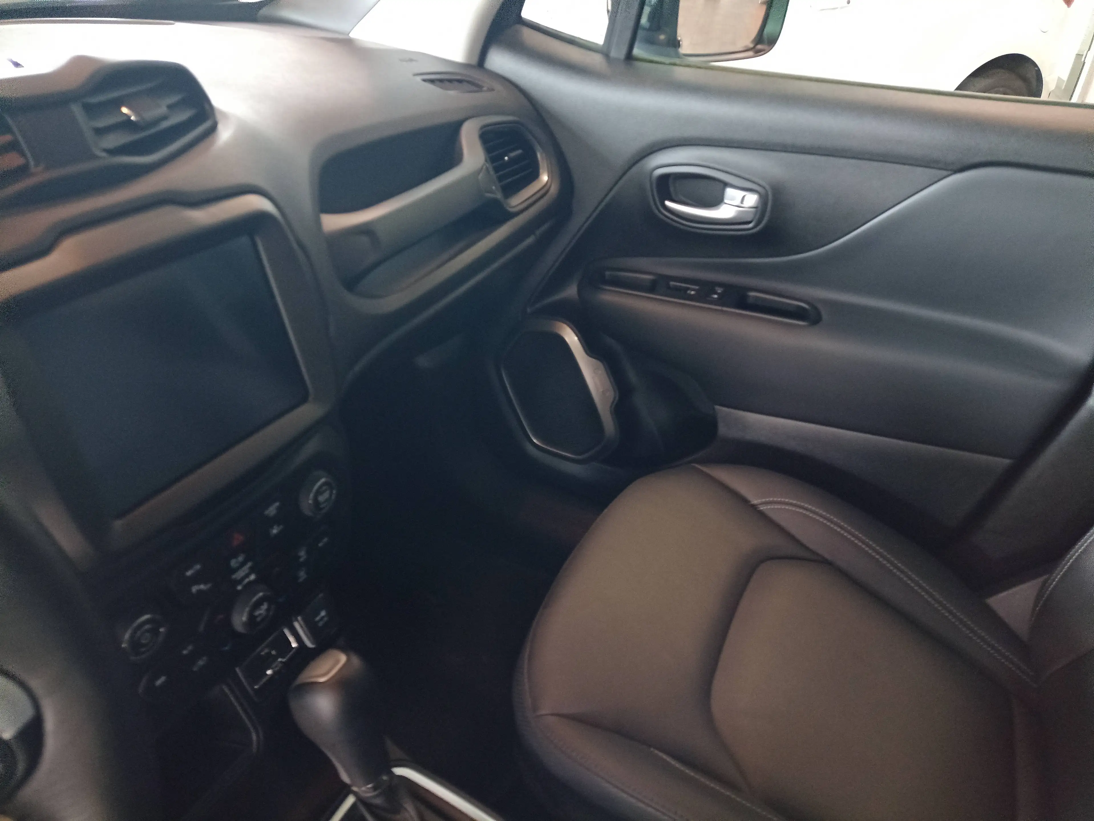 Jeep Renegade Renegade 1.5 GSE Mild Hybrid Automatik S-Edition — photo 10