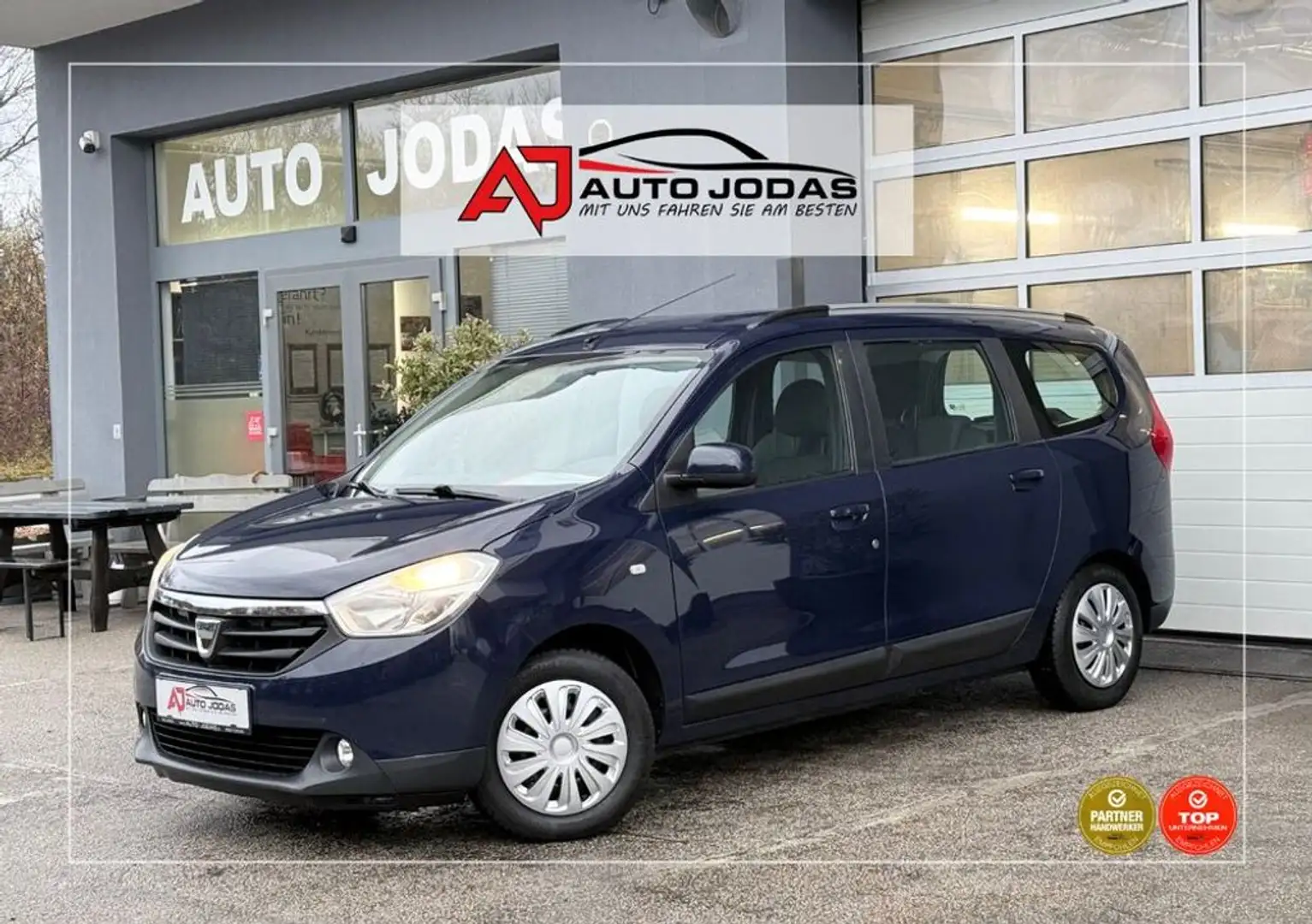 Dacia Lodgy Supreme dCi 90 **Anhängerk./Navigation** Blau - 1