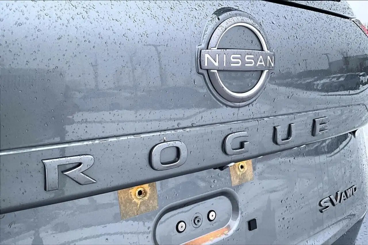 Nissan Rogue снимка Nissan Rogue