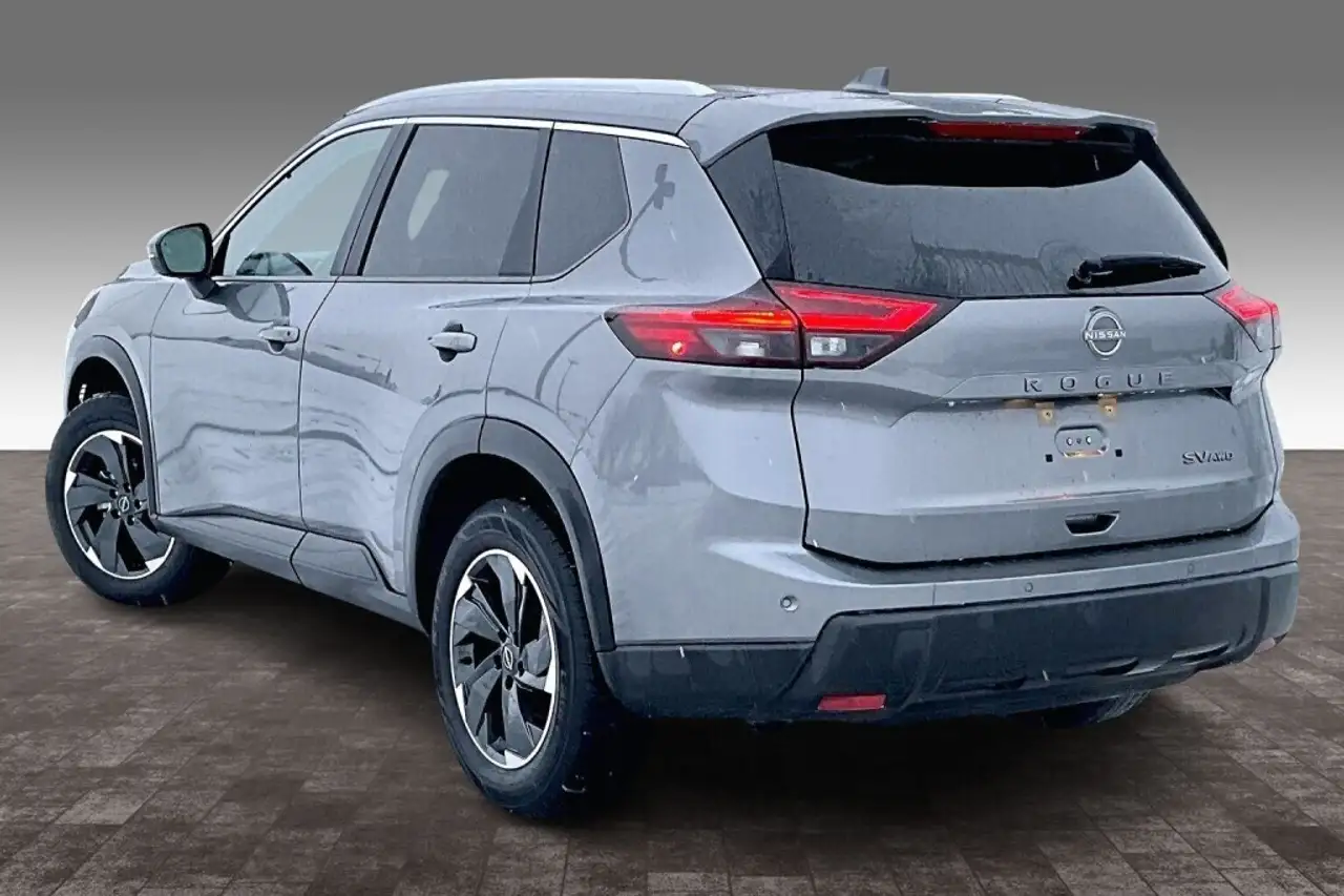 Nissan Rogue снимка Nissan Rogue