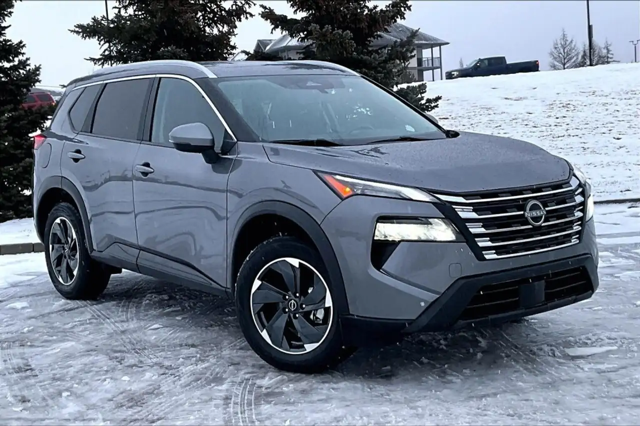 Nissan Rogue снимка Nissan Rogue