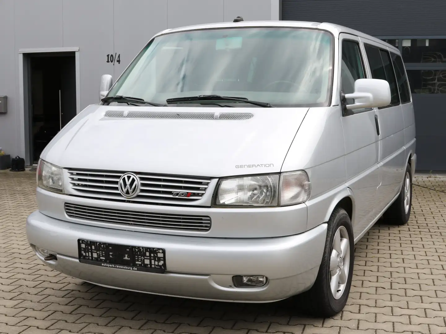 Volkswagen T4 Multivan TDI Generation Silber - 1