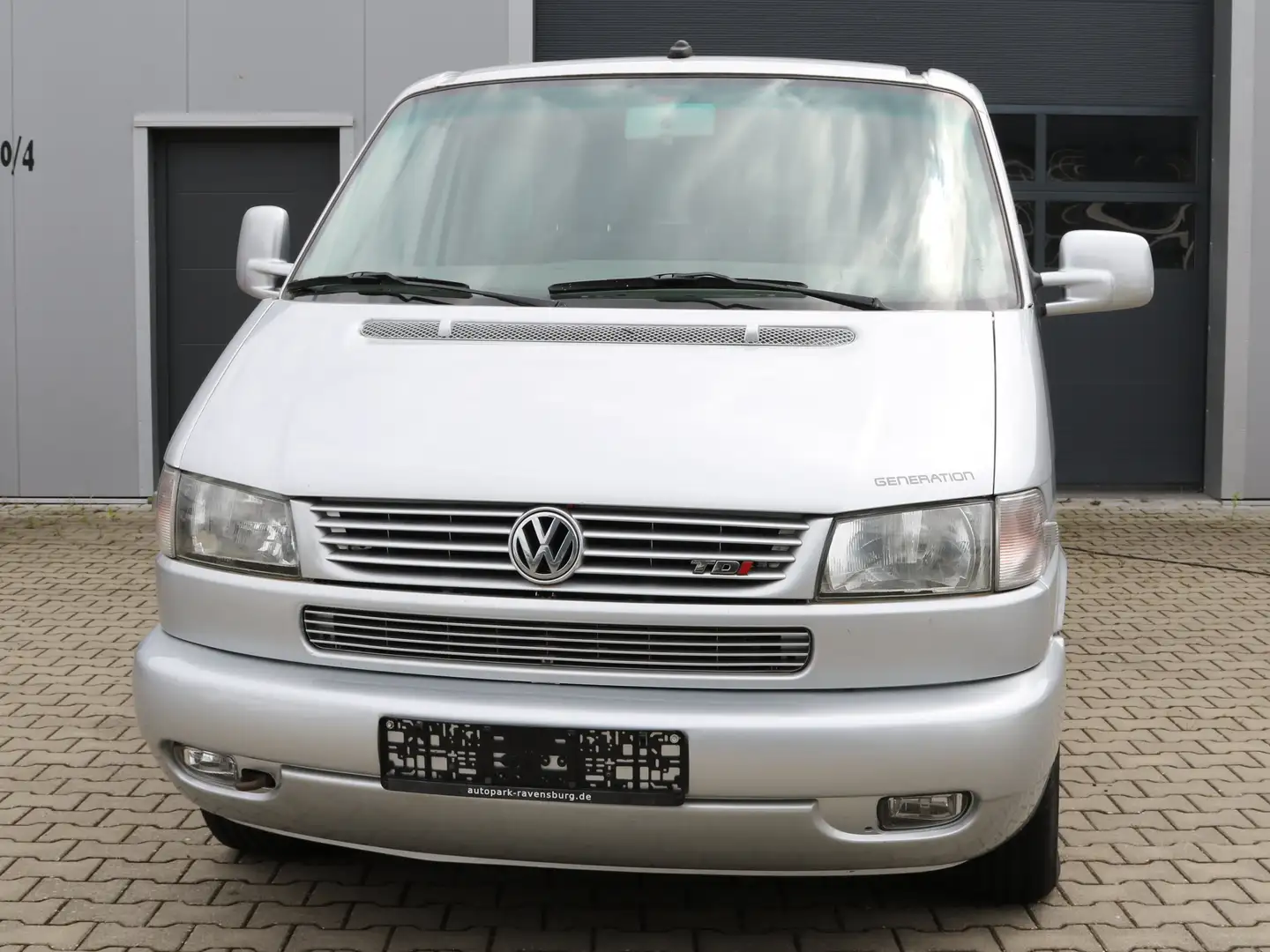 Volkswagen T4 Multivan TDI Generation Silber - 2