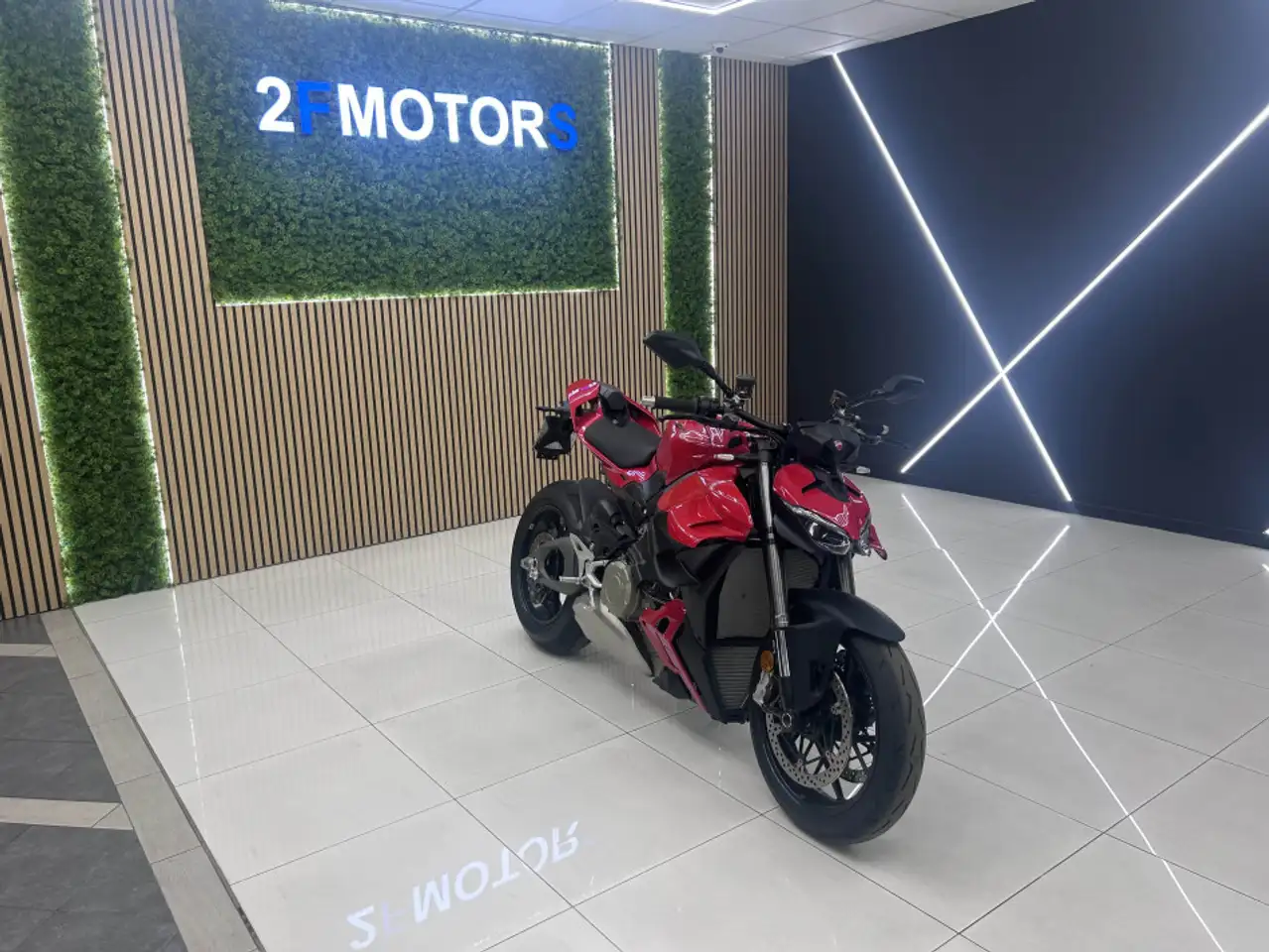 Ducati Streetfighter
