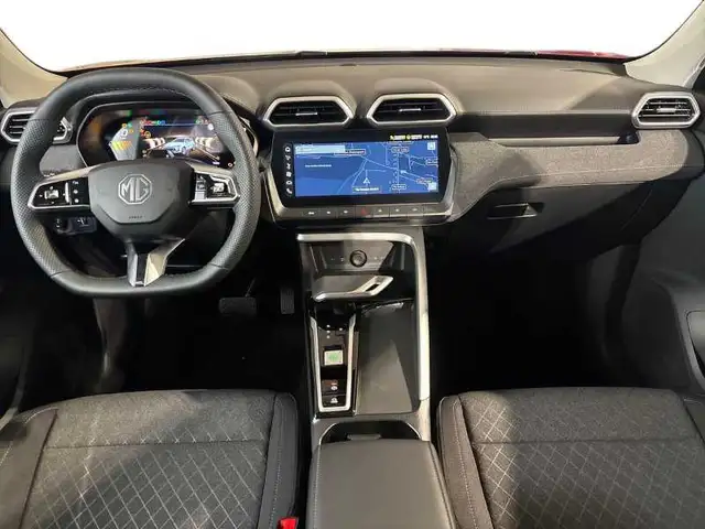 MG ZS view 13