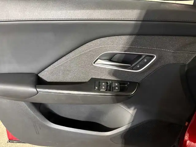 MG ZS view 10