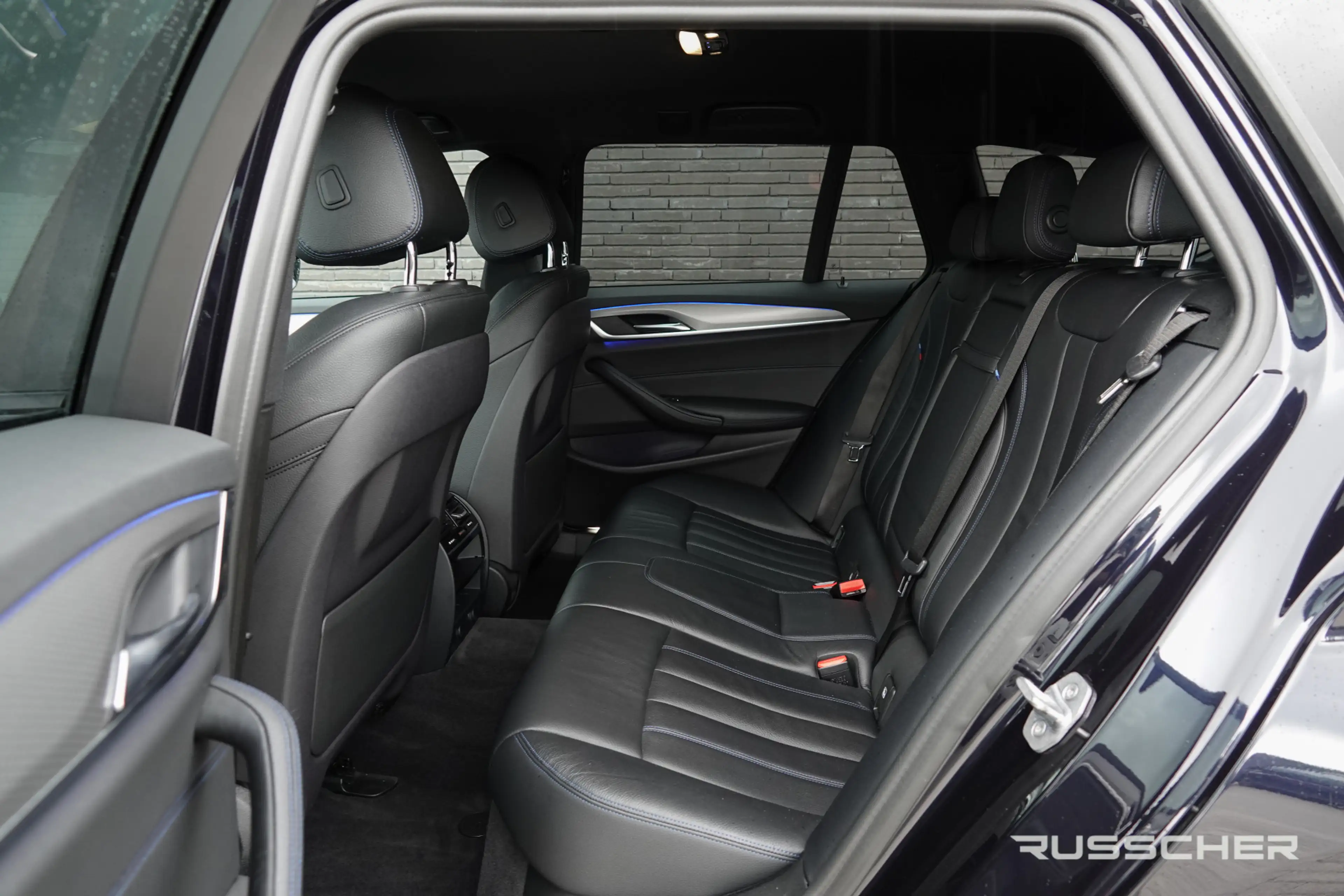 BMW 530 5-serie Touring 530i 252Pk Aut. | High Executive | — photo 6