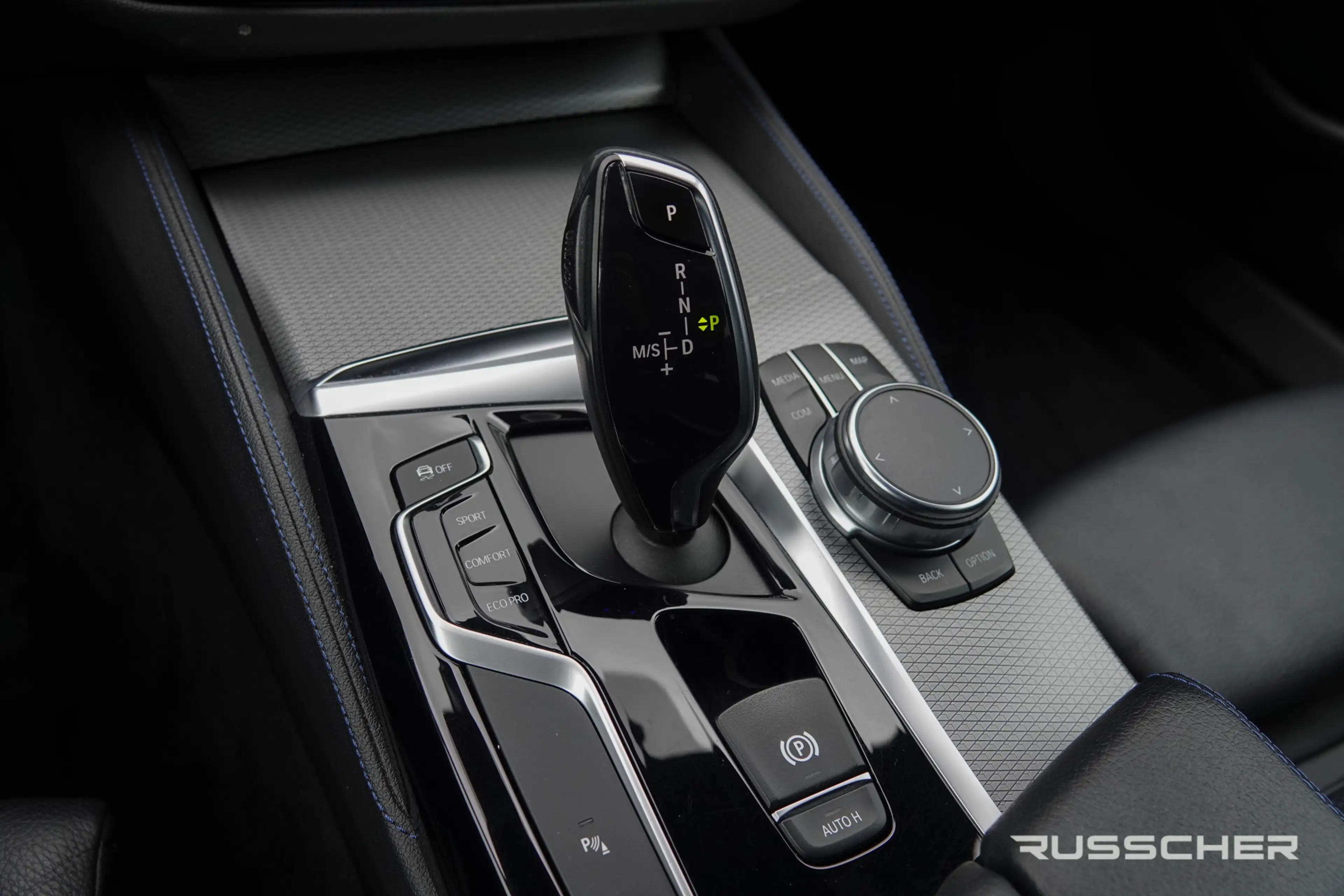 BMW 530 5-serie Touring 530i 252Pk Aut. | High Executive | — photo 9