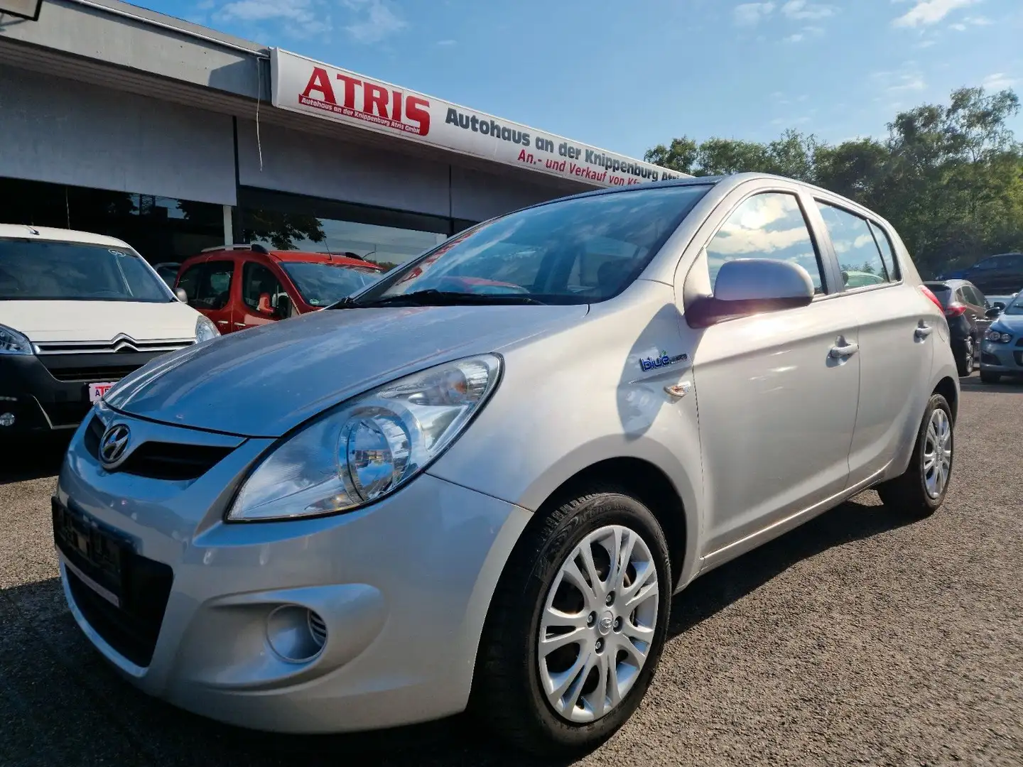 Hyundai i20 Edition 20 Blue Drive Silber - 2