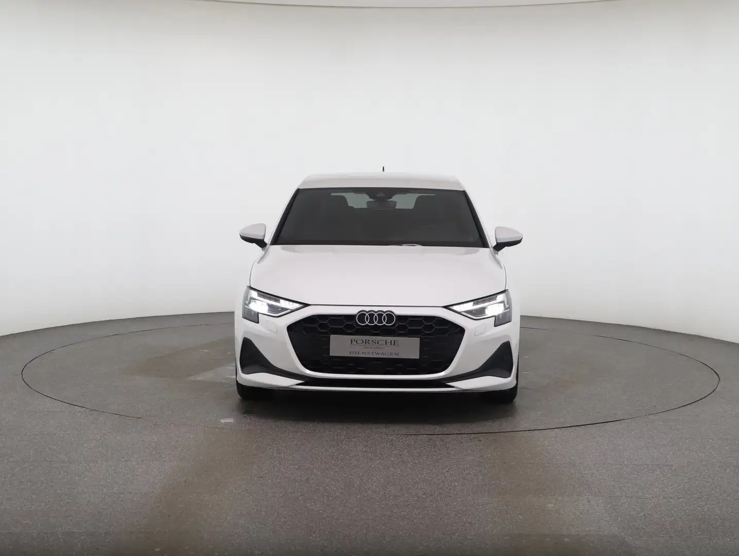 Audi A3 35 TDI Blanc - 2