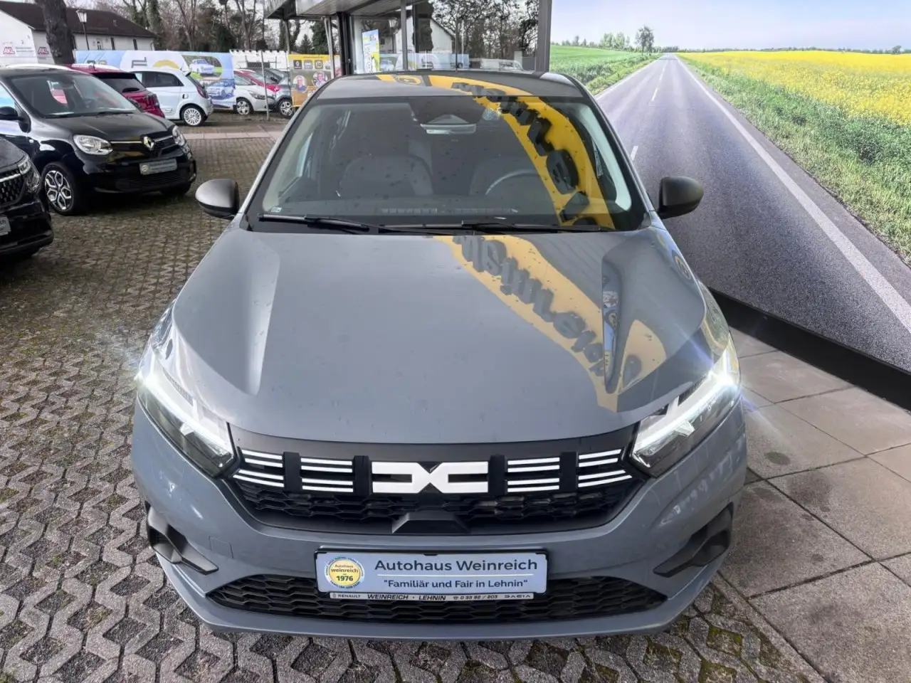 Dacia Sandero mit Klima, DAB & Bluetooth Klima Einparkhilfe 4