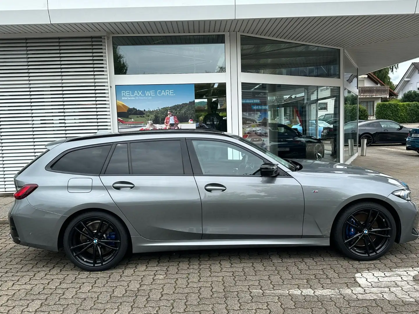 BMW 340 M340 i xDrive Touring+19"LM+PanoDach+HUD+LED Grau - 2