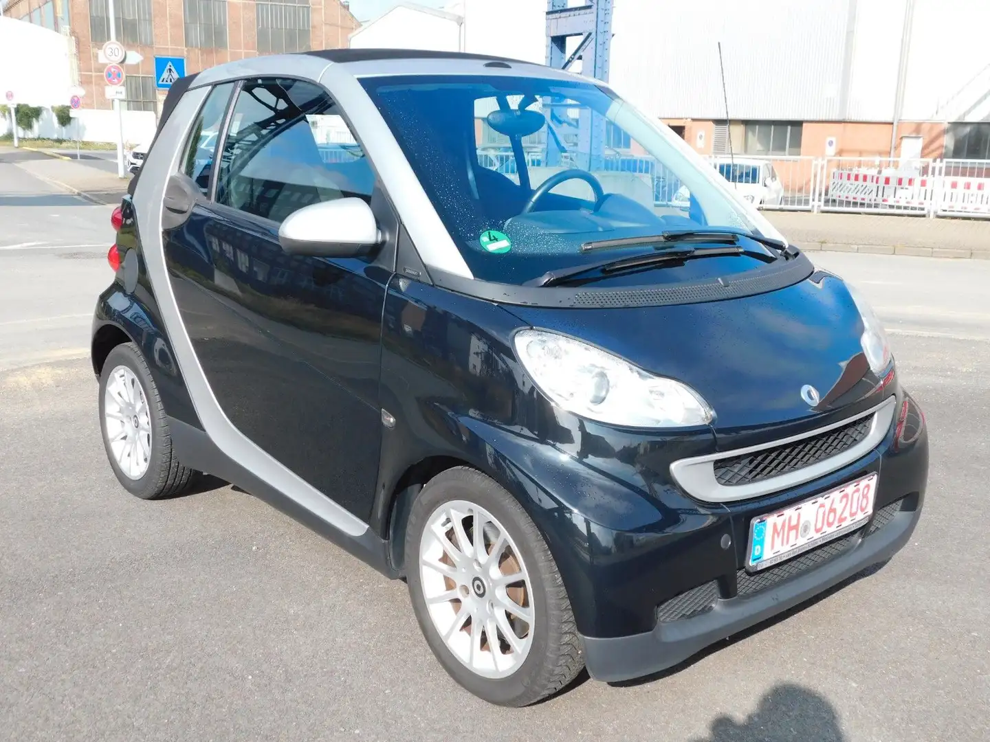 smart forTwo cabrio Micro Hybrid Drive 52kW/Servo/ Zwart - 1