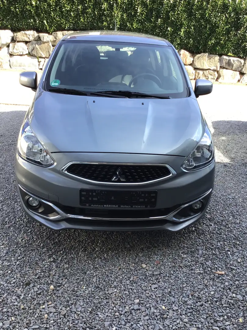 Mitsubishi Space Star Space Star 1.0 Grau - 1